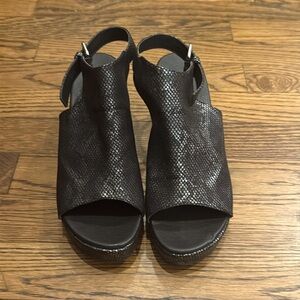 Amiana black and silver wedge platform sandals. Size 38-fits more like a 7/7.5.